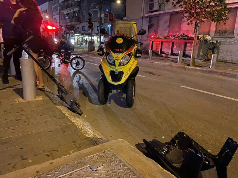 רוכב קורקינט חשמלי נפגעה מרכב בתל אביב - מד"א כללי לילה