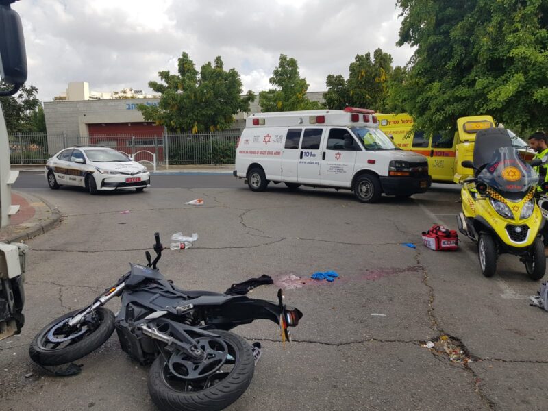 זירת תאונה כללי - אופנוע - תאונה בעיר - ראשון לציון