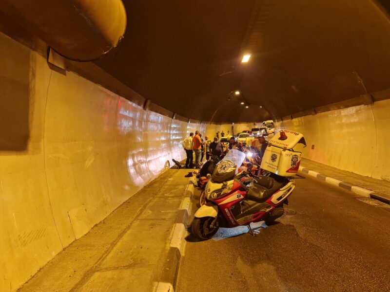 תאונה בין אופניים חשמליים ורכב בירושלים