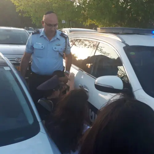 משטרת ישראל למען הקהילה: שוטרי באקה אל גרביה הגשימו חלום לילד בן 6